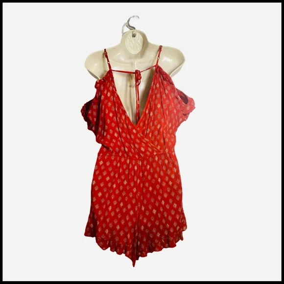 BAND OF GYPSIES RED PRINT COLD SHOULDER ROMPER S - Picture 5 of 9